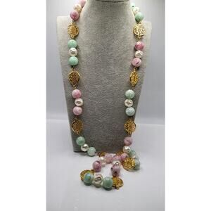 Vintage Plastic Bead Necklace Gold Tone Discs Toggle 38 in Pastel